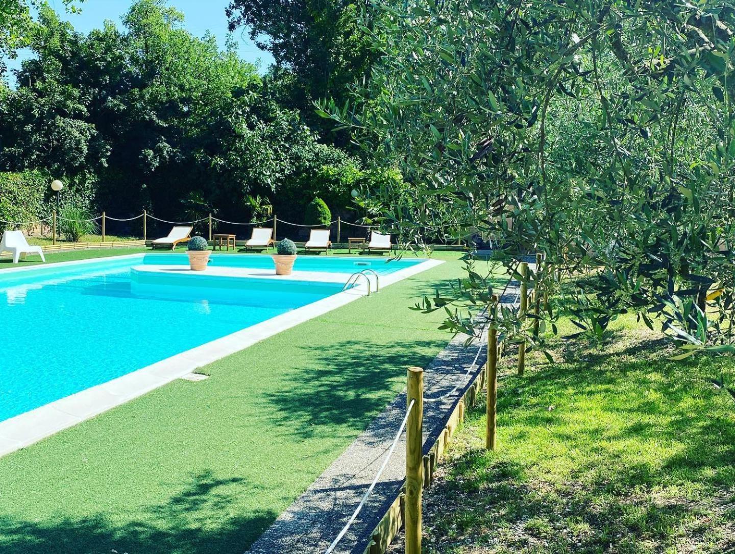 Hotel Borgo Antico Fabriano Exteriör bild
