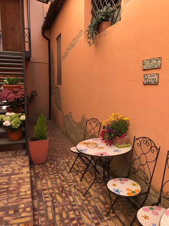 Hotel Borgo Antico Fabriano Exteriör bild