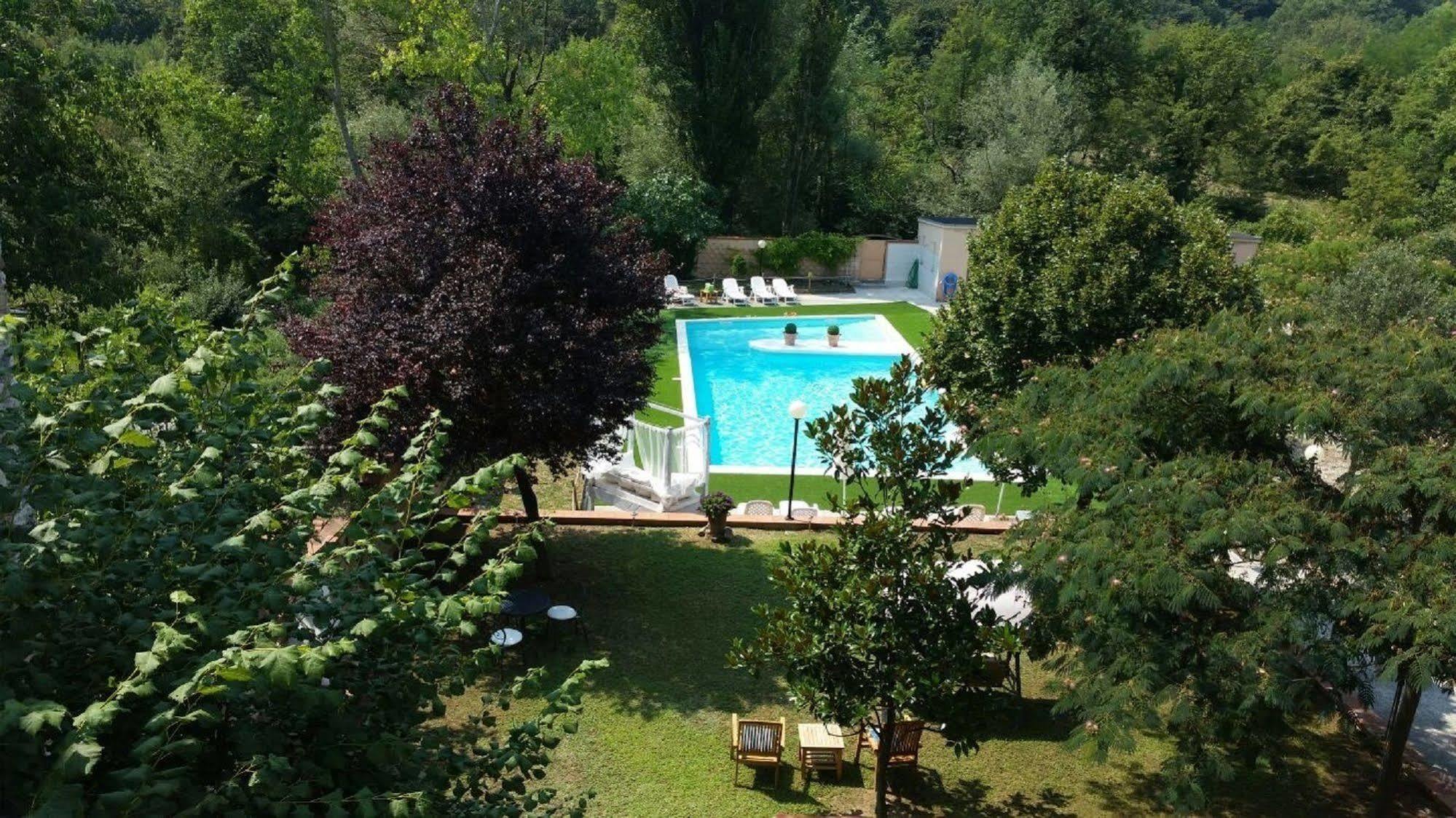 Hotel Borgo Antico Fabriano Exteriör bild
